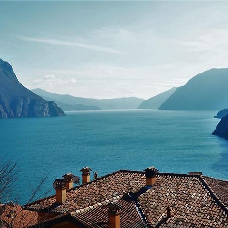 Casa Rocca Lägenhet Castro  Exteriör bild